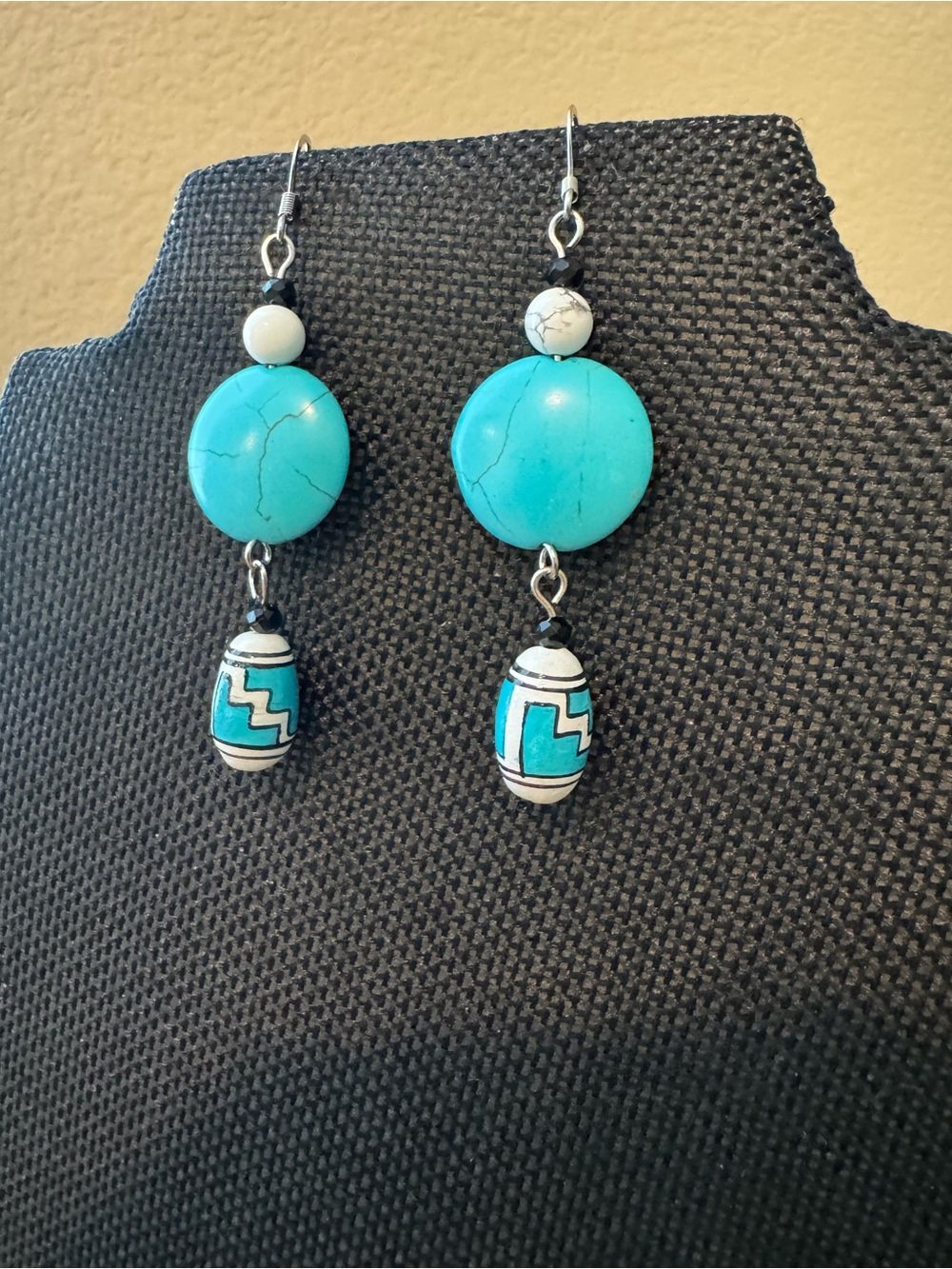 Turquoise Disc Earrings with a Black, White & Turquoise Southwest Bead Accent